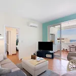 Sunny קווארטיירה